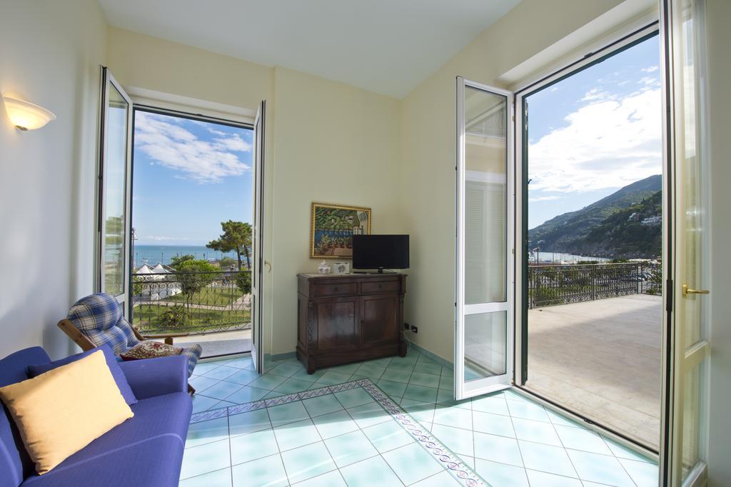 Palazzo Della Monica Apartment Vietri sul Mare Room photo
