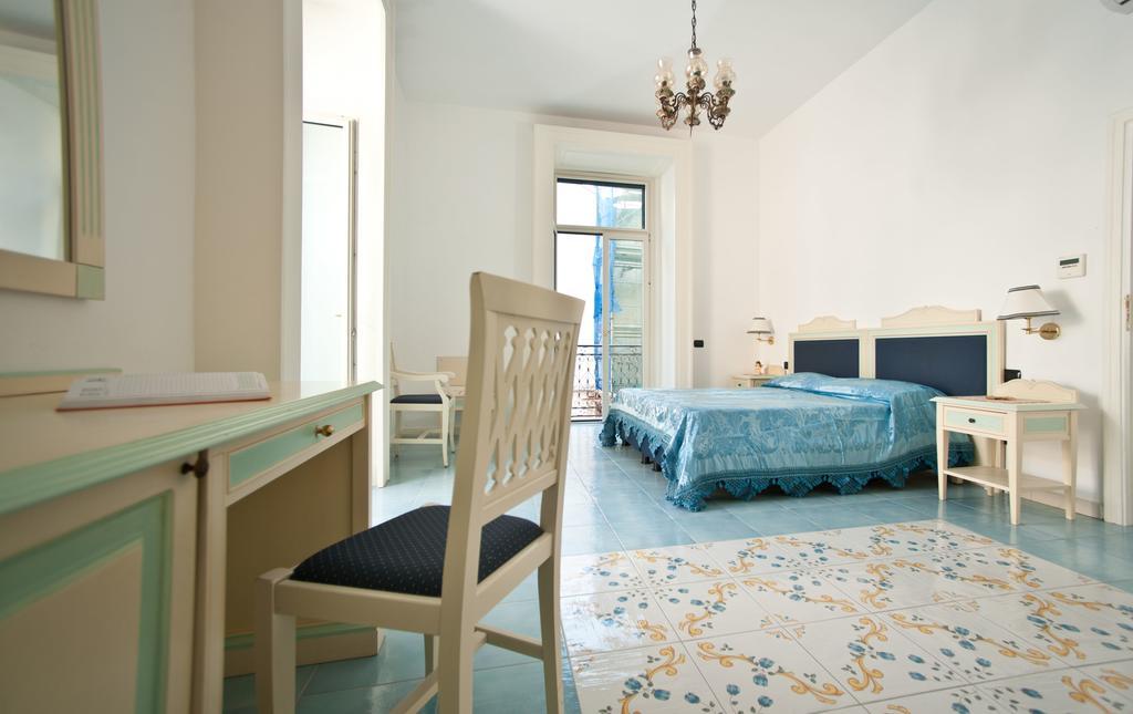 Palazzo Della Monica Apartment Vietri sul Mare Exterior photo
